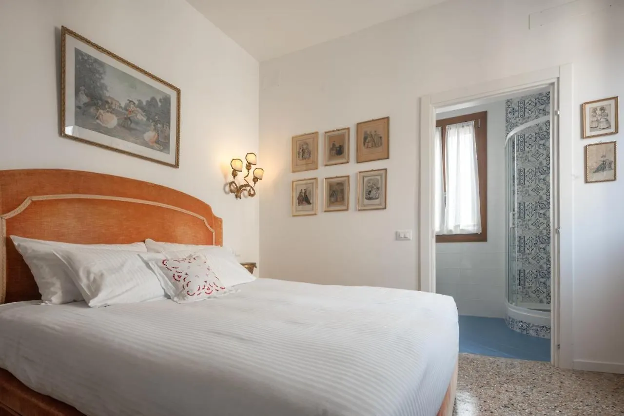 Tiepolo Apartment In The Biennale District R&R Venice