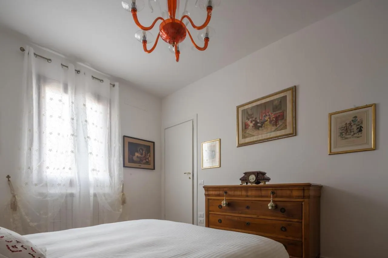 Tiepolo Apartment In The Biennale District R&R Venice
